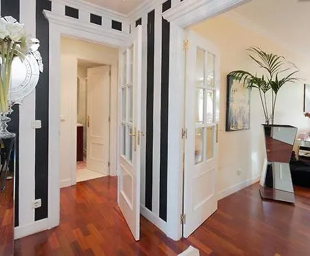 Con Jardin Apartment *